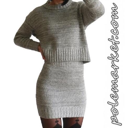 костюм серый